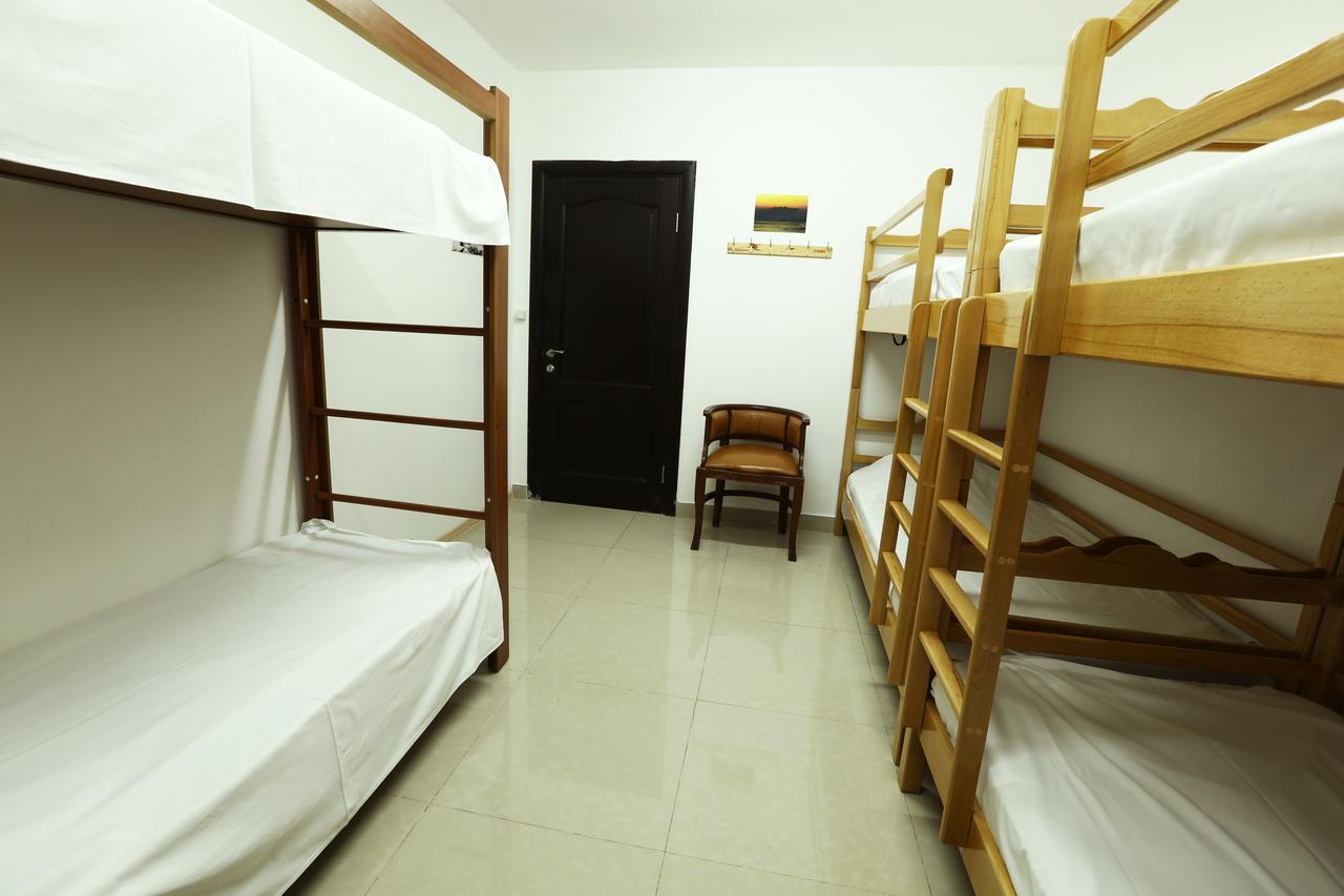 יירבאן Byron Hostel מראה חיצוני תמונה