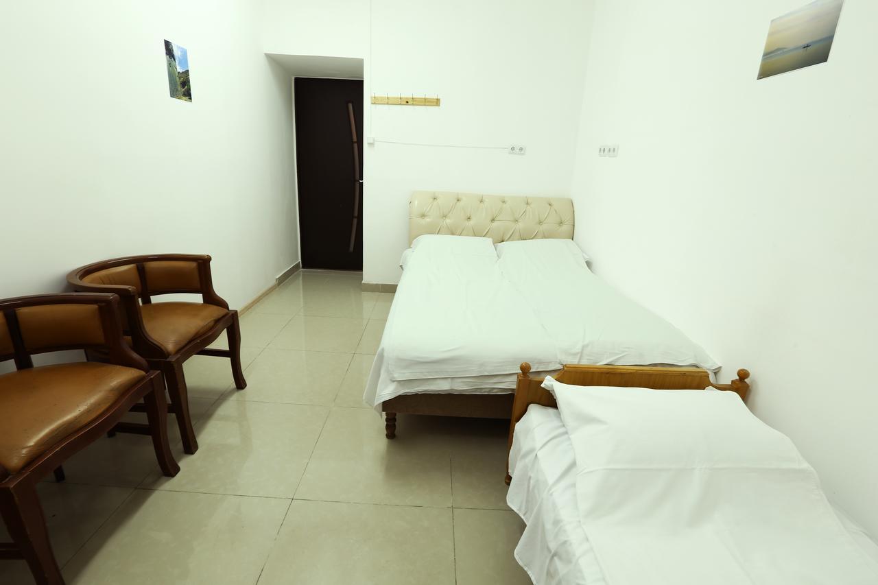 יירבאן Byron Hostel מראה חיצוני תמונה