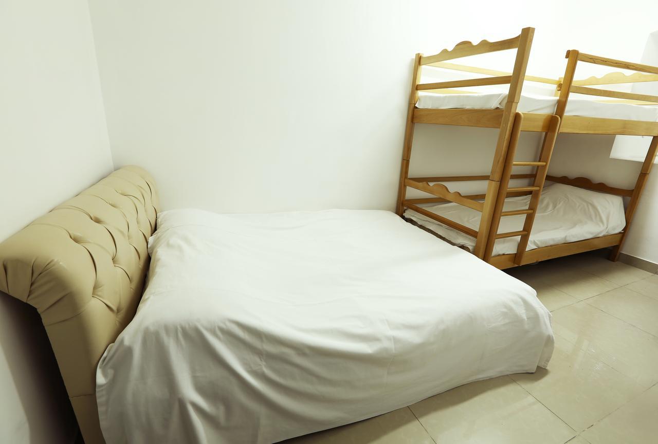 יירבאן Byron Hostel מראה חיצוני תמונה