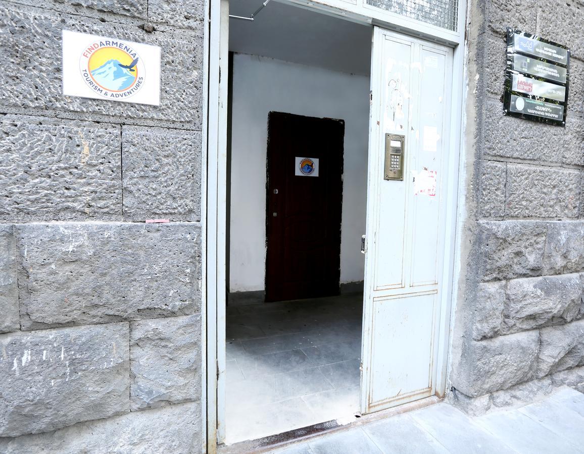 יירבאן Byron Hostel מראה חיצוני תמונה