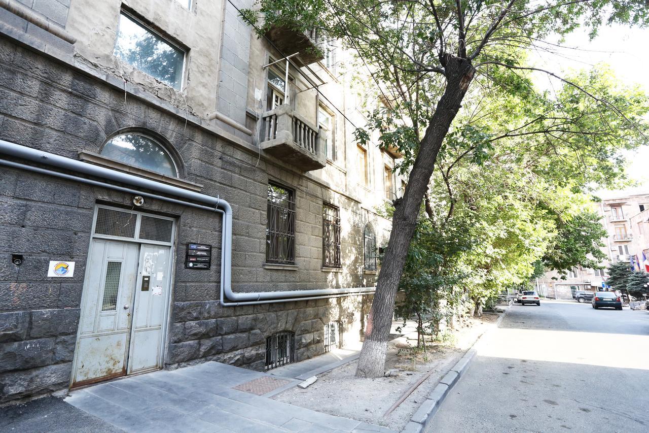 יירבאן Byron Hostel מראה חיצוני תמונה